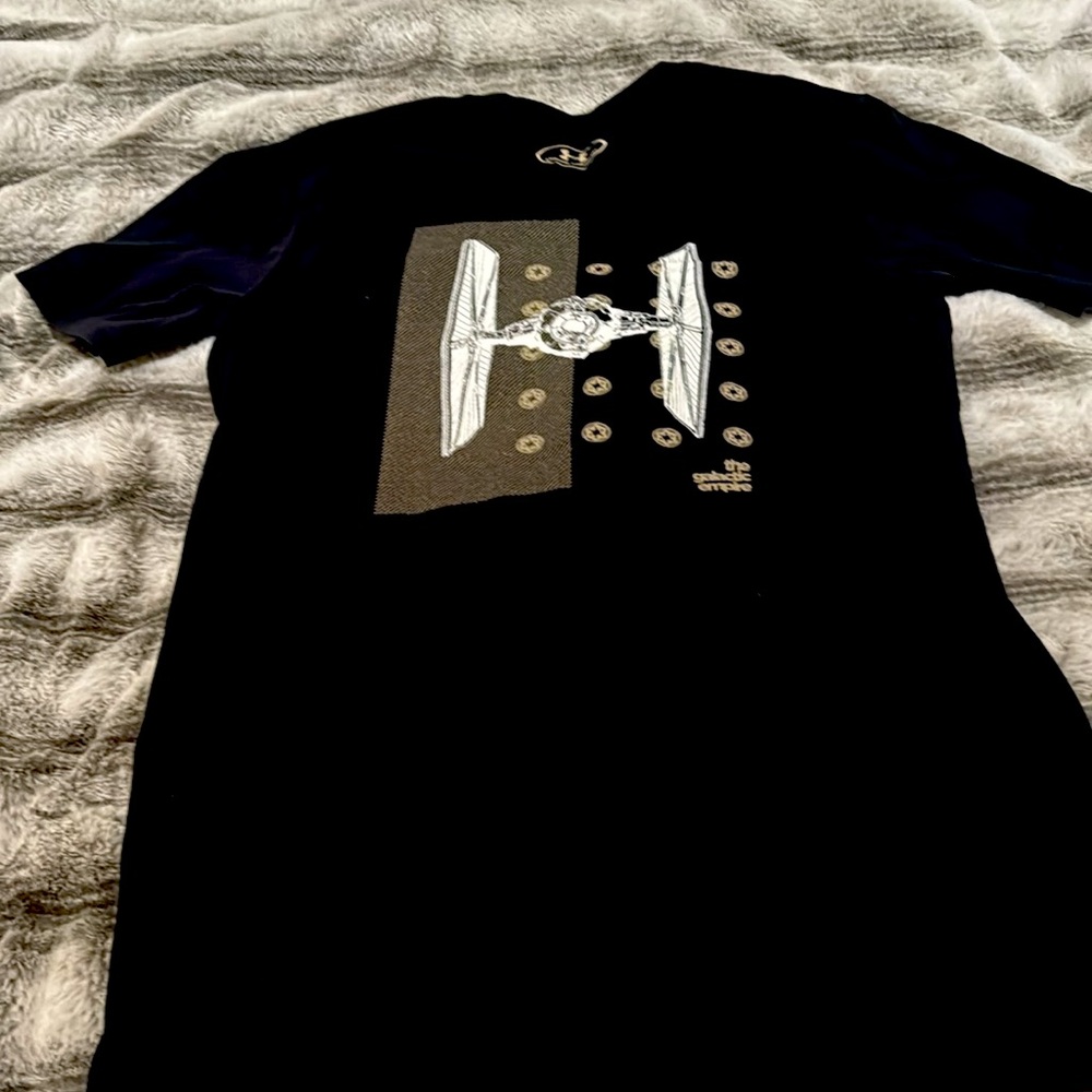 Under armour Star Wars shirt